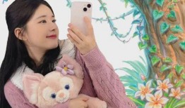 爆料博主玲娜贝儿视频大全,揭秘网红博主幕后生活