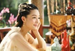 璐宝被爆料结婚视频,幸福瞬间引网友热议