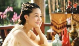 璐宝被爆料结婚视频,幸福瞬间引网友热议