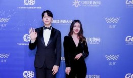 朴东民化妆师爆料视频,化妆师视角下的明星妆容秘密