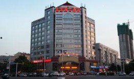 新郑金龙大酒店最新爆料,揭秘奢华背后的秘密与争议