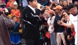 女主持爆料刷大牌视频,揭秘娱乐圈潜规则